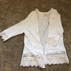 Cream crochet detail kimono